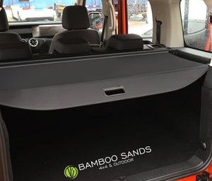 Tank 300 Retractable Luggage Cover